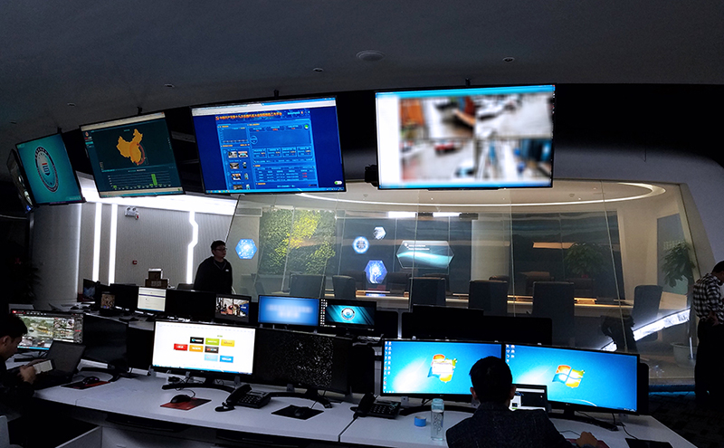 ¿Qué características son más importantes para elegir la solución Video Wall Controller?